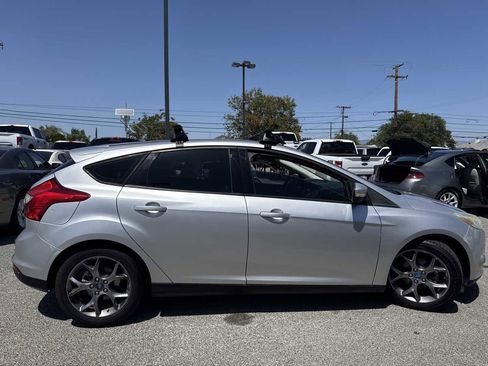 Used 2013 Ford Focus SE image 3