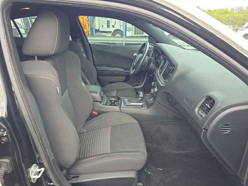 Used 2019 Dodge Charger GT RWD image 8