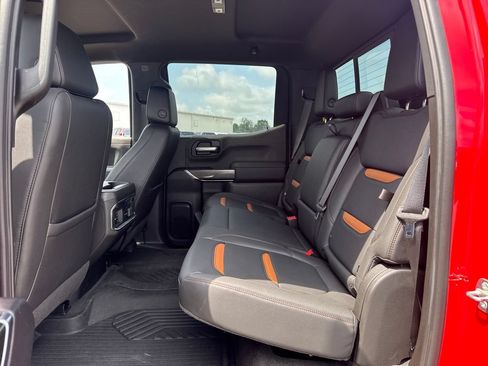 Used 2021 GMC Sierra 1500 AT4 w/ AT4 Premium Package AWD/4WD image 14