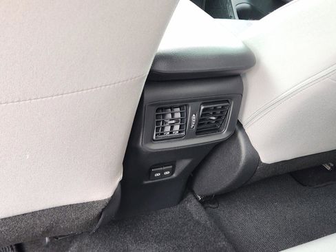 Used 2024 Toyota RAV4 XLE image 24