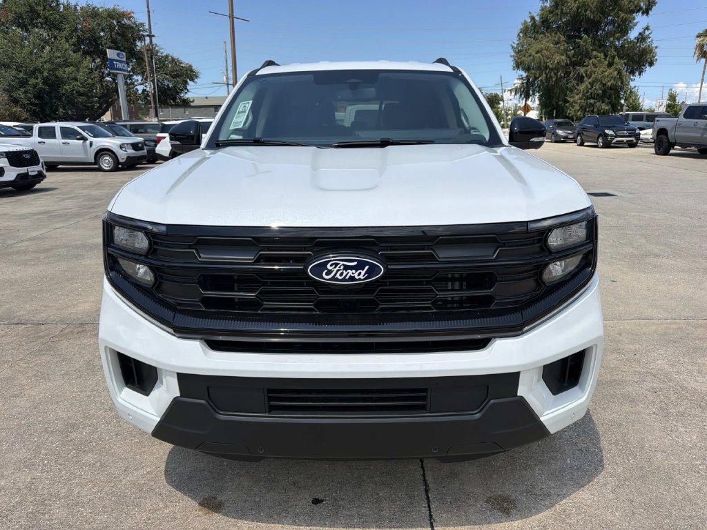 New 2027 Ford Expedition Active AWD/4WD image 2