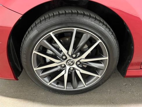 Used 2021 Toyota Camry XLE w/ Navigation Upgrade Package FWD image 28