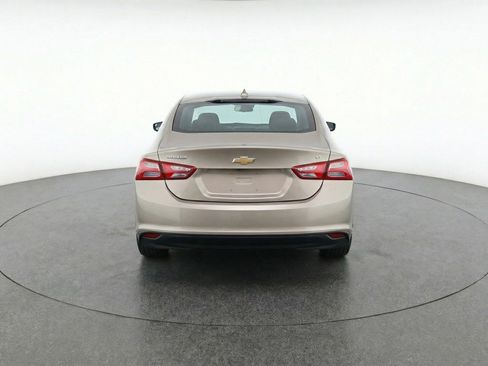 Used 2024 Chevrolet Malibu LT image 7