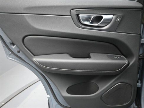 Certified 2023 Volvo XC60 B5 Ultimate image 24