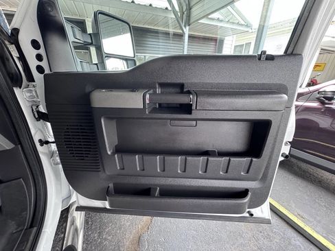 Used 2014 Ford F450 Lariat w/ Lariat Ultimate Package AWD/4WD image 52
