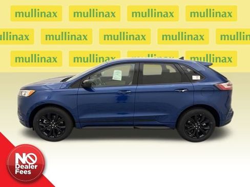 New 2024 Ford Edge SE w/ Black Appearance Package image 2