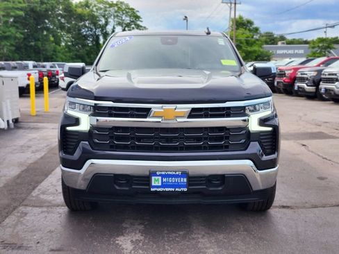 Used 2024 Chevrolet Silverado 1500 LT AWD/4WD image 8