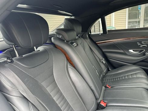 Used 2015 Mercedes-Benz S 550 4MATIC Sedan image 22