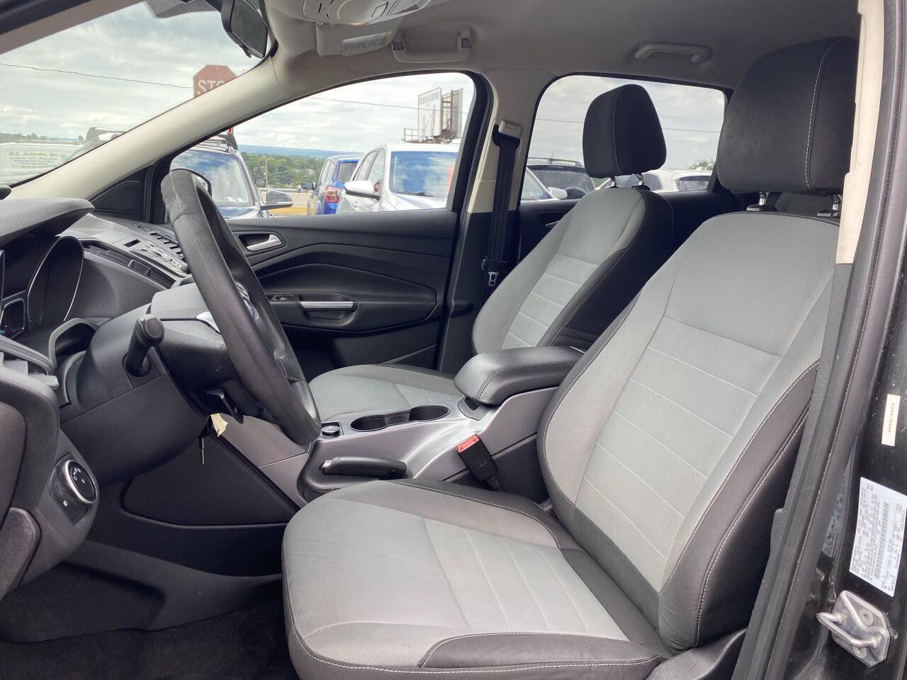 Used 2016 Ford Escape SE AWD/4WD image 12