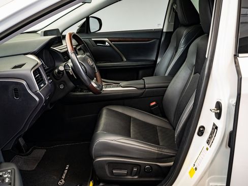 Certified 2022 Lexus RX 350 AWD w/ Premium Package image 19