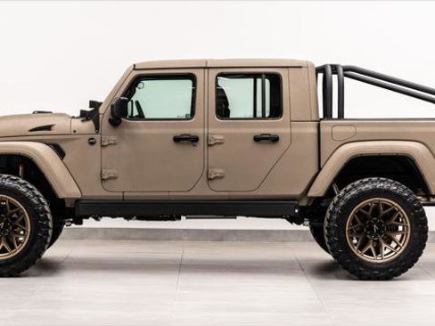 Used 2026 Jeep Gladiator Sport AWD/4WD image 11