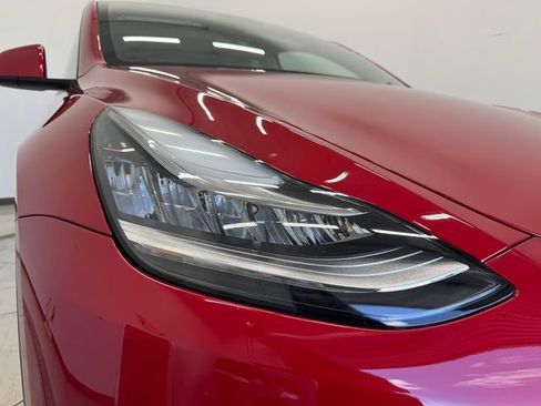 Used 2023 Tesla Model Y Long Range AWD/4WD image 31