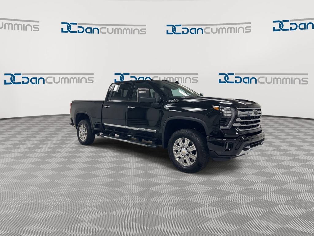 New 2026 Chevrolet Silverado 2500 High Country w/ Technology Package AWD/4WD image 2