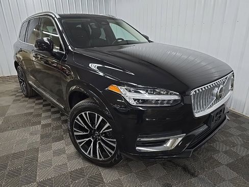 Used 2023 Volvo XC90 T8 Plus w/ Protection Package image 7