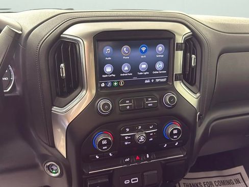 Used 2022 Chevrolet Silverado 2500 LT w/ Convenience Package image 21