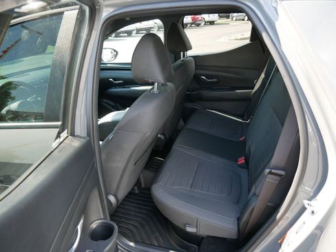 Used 2023 Hyundai Santa Cruz Night AWD/4WD image 10