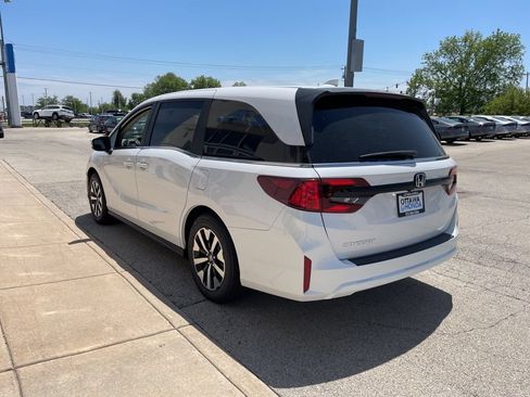New 2026 Honda Odyssey EX-L image 7