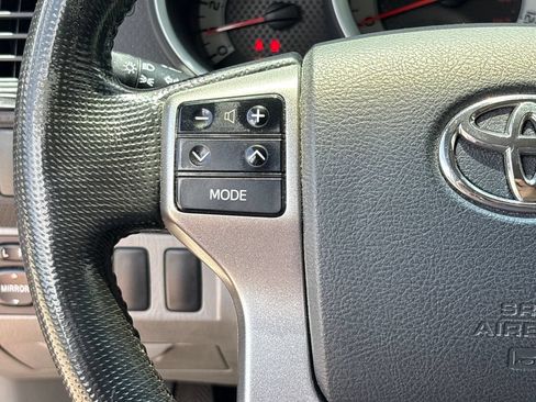 Used 2013 Toyota Tacoma PreRunner w/ TRD Sport Pkg RWD image 19