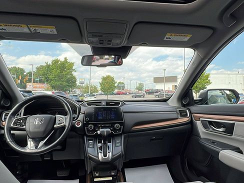 Used 2020 Honda CR-V Touring image 20