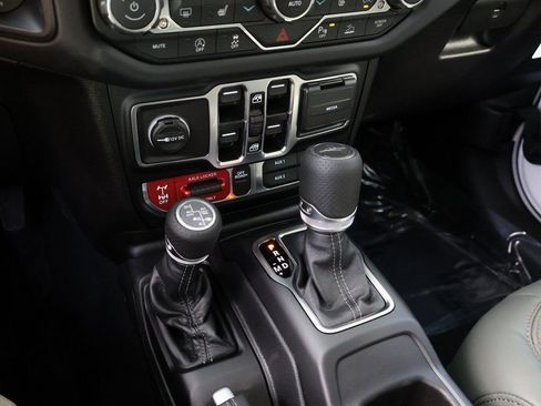 New 2026 Jeep Gladiator Mojave AWD/4WD image 38