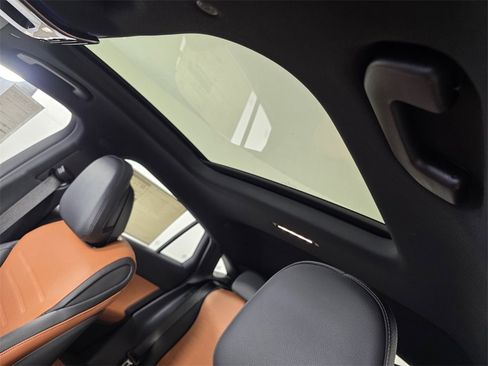 New 2026 Mercedes-Benz GLC 43 AMG 4MATIC Coupe image 9