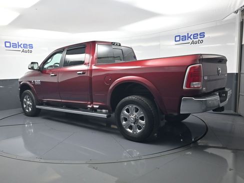 Used 2018 RAM 2500 Laramie AWD/4WD image 6