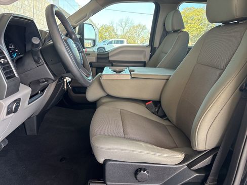 Used 2020 Ford F250 XL w/ STX Appearance Package image 13