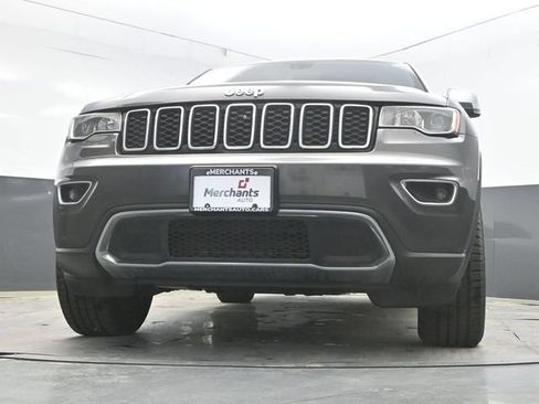 Used 2020 Jeep Grand Cherokee Limited w/ Luxury Group II AWD/4WD image 18