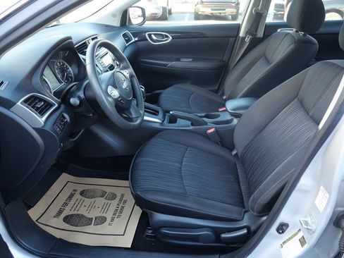 Used 2018 Nissan Sentra SV image 10