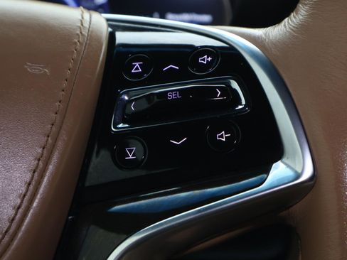 Used 2020 Cadillac Escalade Platinum image 33