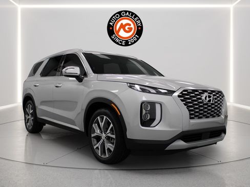 Used 2022 Hyundai Palisade SEL w/ Premium Package FWD image 1