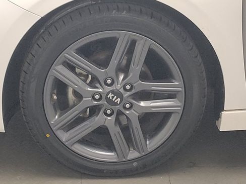 Used 2021 Kia Forte GT-Line FWD image 31