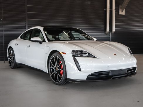 Certified 2023 Porsche Taycan RWD image 7