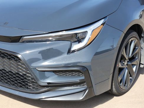 Used 2024 Toyota Corolla SE image 11