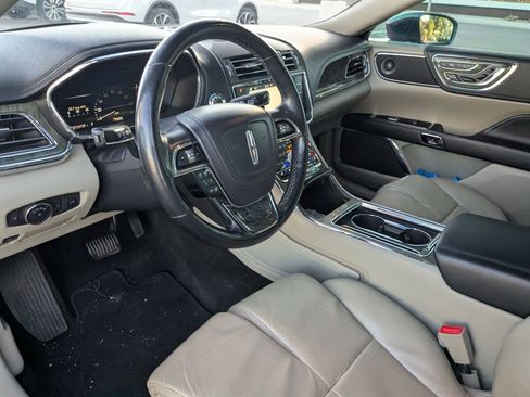 Used 2018 Lincoln Continental Reserve image 10