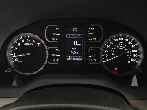 Used 2020 Toyota Tundra SR5 w/ SR5 Upgrade Package AWD/4WD image 23