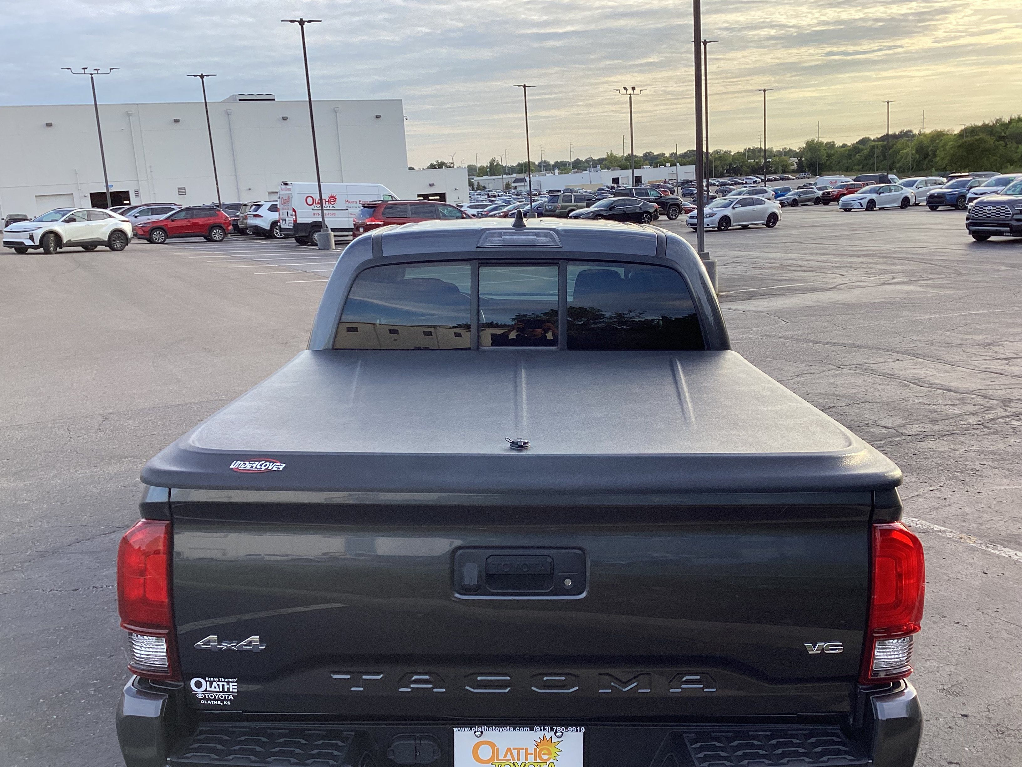 Certified 2021 Toyota Tacoma SR AWD/4WD image 20