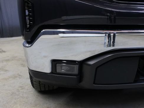 Used 2024 GMC Sierra 1500 SLT AWD/4WD image 6