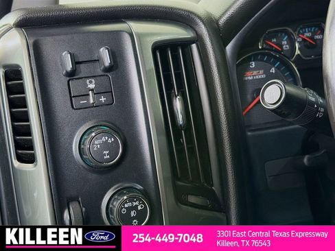 Used 2018 Chevrolet Silverado 1500 LT w/ Texas Edition image 10