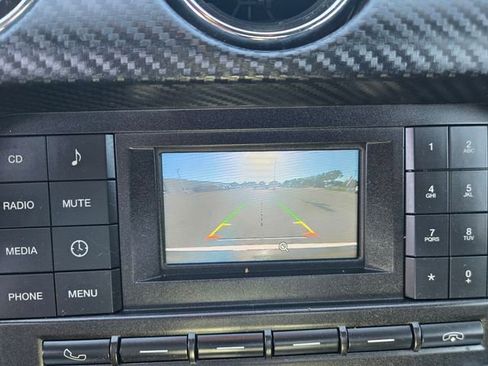 Used 2017 Ford Mustang Coupe RWD image 14
