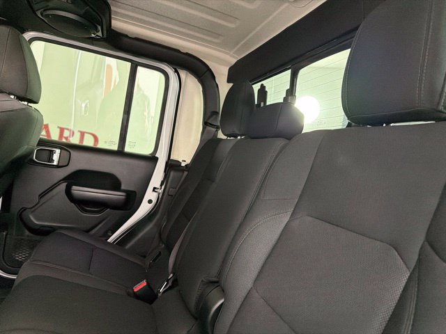 Used 2021 Jeep Gladiator Sport AWD/4WD image 29