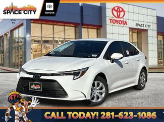 New 2026 Toyota Corolla LE video 1