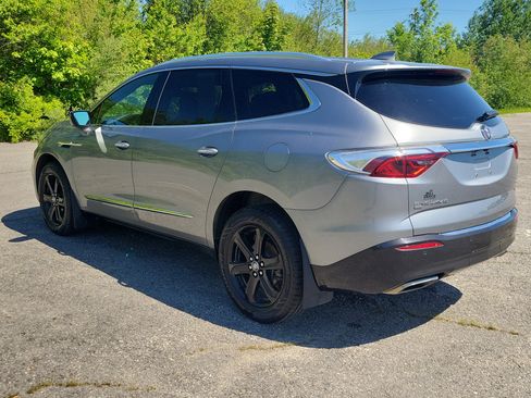 Used 2023 Buick Enclave Essence w/ Experience Buick Package AWD/4WD image 7