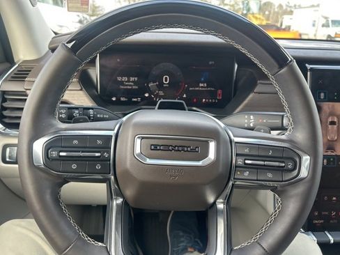 Used 2024 GMC Acadia Denali w/ Super Cruise Package image 19