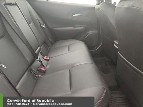 Used 2025 Toyota Prius AWD image 23