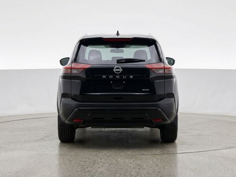 Used 2025 Nissan Rogue SV image 7