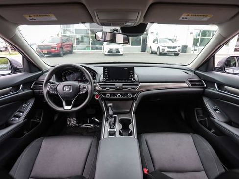 Used 2019 Honda Accord LX image 41
