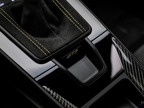 Used 2022 Porsche 911 GT3 image 58