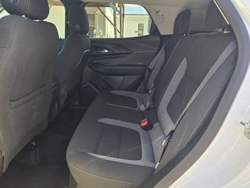 Used 2025 Chevrolet TrailBlazer LT AWD/4WD image 24