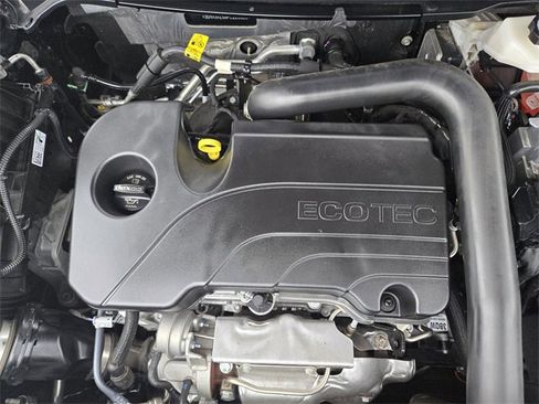 Certified 2023 Chevrolet Equinox LT image 30